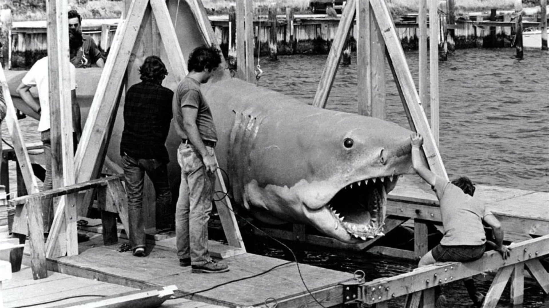 Jaws รีวิวหนัง